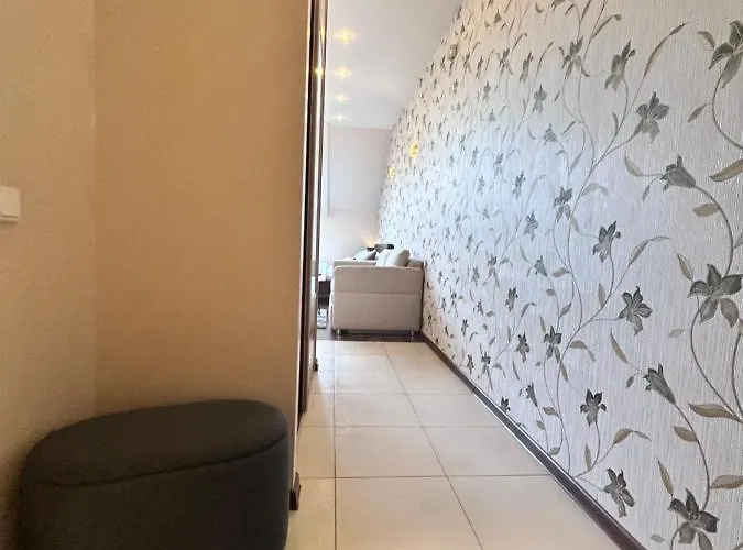 Center , , 5 Min To The Sea 아파트 *